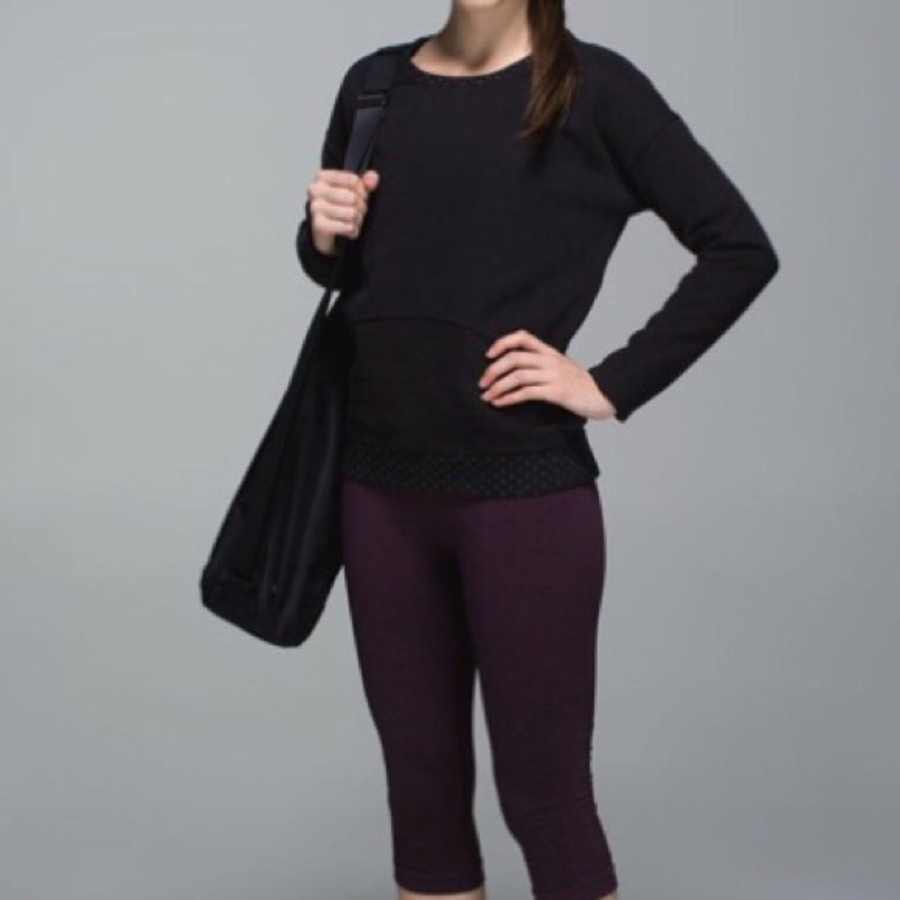 Lululemon Keep Up Crew Black Pullover Sweatshirt sweater